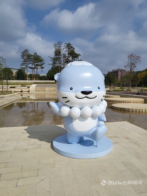 진주 관광캐릭터‘하모’, 서울에 떴다!