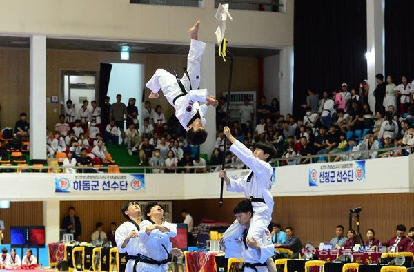 제20회 경상남도지사기 태권도 대회 개최<사진제공=거창군>