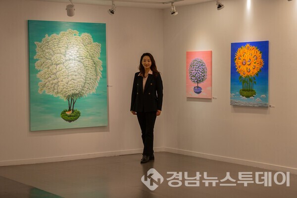 고수영 작가의 모습 (사진제공=문화예술여행TV 문화예술기획 김성수)