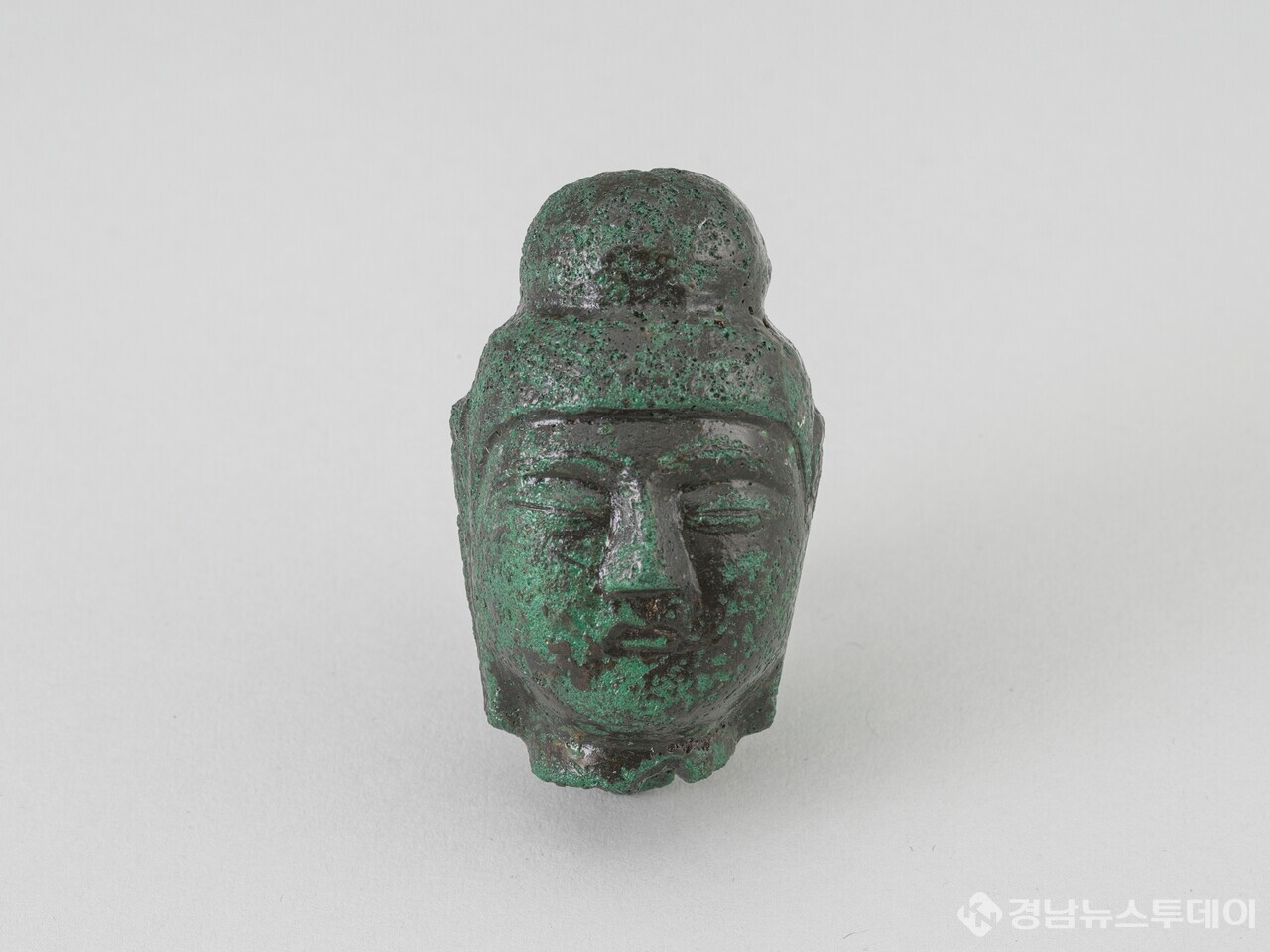 의곡사지 출토 청동불두 (사진제공=함안군)