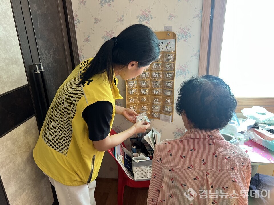 합천군, 치매 걱정 없는 노후 실현- 맞춤형 사례관리  (사진제공=합천군)