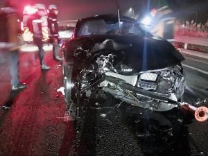 진주 유곡교차로 위 도로서 40대 여성운전자 벽 들이받고 사망